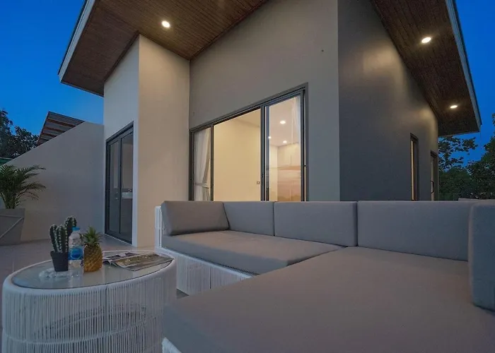 Tropical Escape Near Choeng Mon Beach - Secluded 4-Bed Villa With Private Pool